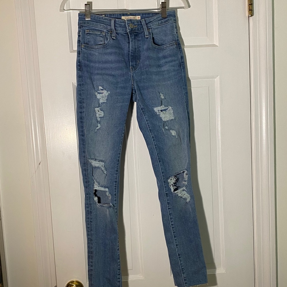 LEVI’S HIGH RISE SKINNY JEANS